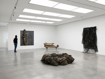 David Hammons y Jannis Kounellis - White Cube