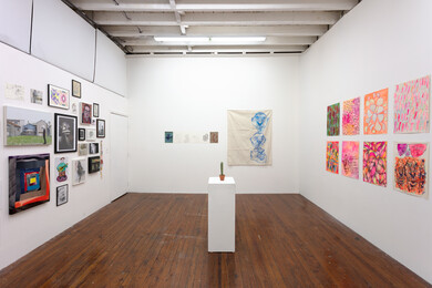 ¿POR QUÉ… SÍ, ES UNA EXHIBICIÓN DE MOVIMIENTO: RICARDO JACOBS CON ALGUNOS DE SUS AMIGOS - Halsey McKay Gallery